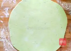 Illustration of making braised noodles with green vegetables 19