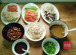 Homemade secret salad Illustration of making noodles 9