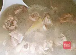 Illustration of how to make cuttlefish ribs soup 7