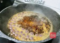 Illustration of how to make fermented glutinous rice and purple sweet potato ball soup 10