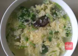 Illustration of how to make sea cucumber and egg drop soup 3