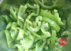 Illustration of how to make steamed noodles 17