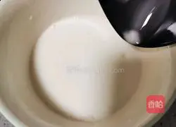 Illustration of how to make ham and mushroom soup 13