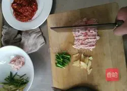 Illustration of how to make dry roasted fish 2