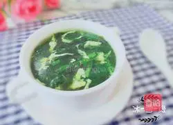 Spinach, green algae and egg drop soup recipe 1