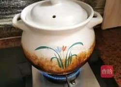 Corn, lotus root and pork ribs soup recipe 6