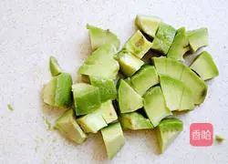 Illustration of how to make fish salad 8