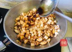 Illustration of how to make mutton noodles 10