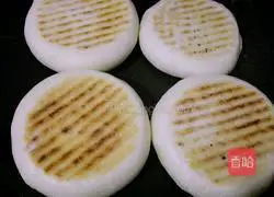 Illustration of how to make Roujiamo 11