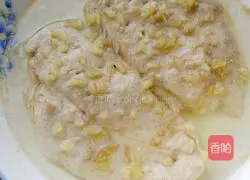 Illustration of how to make summer refreshing lemon juice shredded vegetable chicken 7