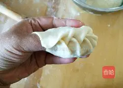 Illustration of how to make steamed dumplings stuffed with mandarin ducks and wheat ears 14