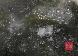 Illustration of how to make seaweed meatball soup 5