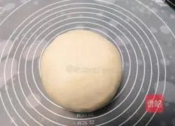 Illustration of how to make glutinous rice rolls 9