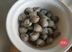 Illustration of how to make cabbage, clam and tofu soup 9