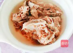 Big Foot Tomato Beef Bone Soup Recipe Illustration 5