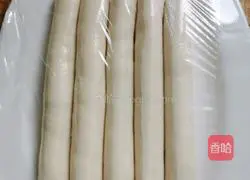 Illustration of making double-ingredient biangbiang noodles 2