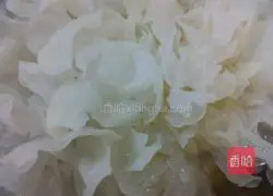 Recipe for Tremella and Purple Sweet Potato Soup 2