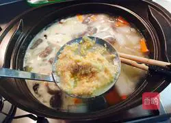 Japanese Miso Soup Recipe Illustration 5