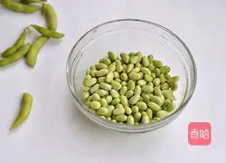 Illustration of making edamame porridge 1