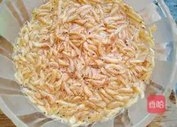 Illustration of how to make shrimp and loofah egg soup 4