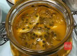 Passion Fruit Lemon Honey Recipe Illustration 6