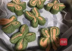 Illustration of how to make butterfly steamed buns 8