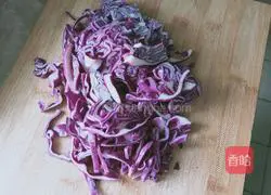 Illustration of how to make cucumber and cabbage 1