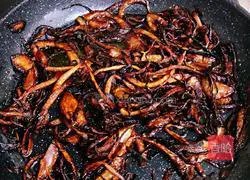 Illustration of how to make scallion oil noodles 6