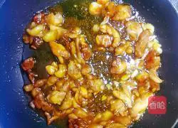 Illustration of how to make chicken legs and chicken noodles with chicken juice 7