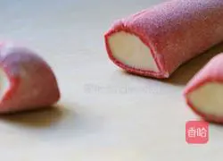 Illustration of how to make plum blossom steamed dumplings 8