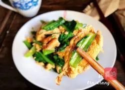 Illustration of how to make fried meat and eggs with bamboo shoot tips 12