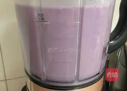 Illustration of how to make purple sweet potato, oatmeal and soy milk (coarse grain cleansing intestines) 5