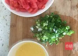 Tomatoes Illustration of how to make egg noodles 2