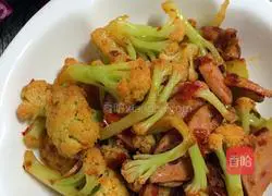 Illustration of how to make sausage and cauliflower 6