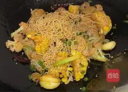 Illustration of spicy fried instant noodles 15