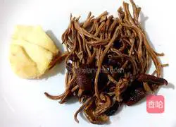 Illustration of making tea tree mushroom old duck soup 4