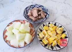 Winter Melon and Corn Pork Ribs Soup Recipe Illustration 3