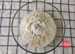 Illustration of how to make custard buns 12