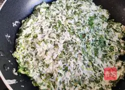 Illustration of how to make celery leaf pancakes 9