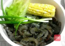 Illustration of how to make shrimp and corn 1