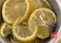 Illustration of how to make kumquat lemon paste/chuanbei lemon paste 4