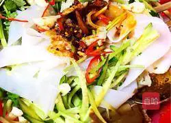 Illustration of making homemade cold skin 10