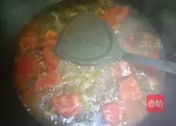 Tomato Illustration of how to make egg mustard soup 4