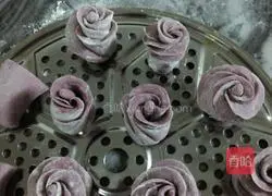 Purple Sweet Potato Rose Steamed Buns Recipe Illustration 19