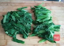 Illustration of how to make cabbage, wolfberry and tofu soup 11