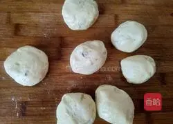 Illustration of how to make potato bean paste cake 7