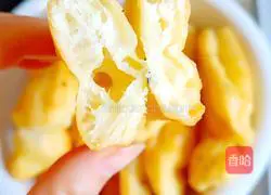 Illustration of how to make homemade fried dough sticks 5