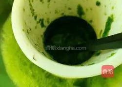 Green vegetable and mushroom Illustration of how to make a bag 1