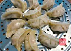 Illustration of how to make shepherd's purse (wild vegetable) dumplings 7