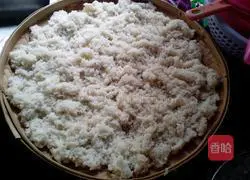 Illustration of making homemade sweet wine 4